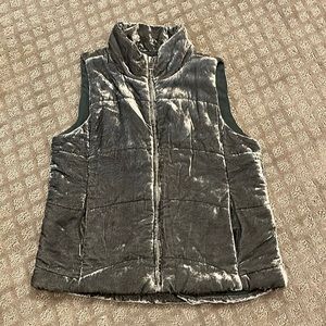 Green velvet loft vest